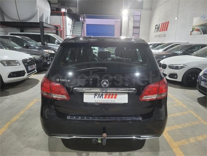 MERCEDES-BENZ Clase B 180 d