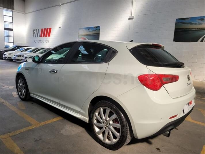 ALFA ROMEO Giulietta 1.6 JTDm Progression