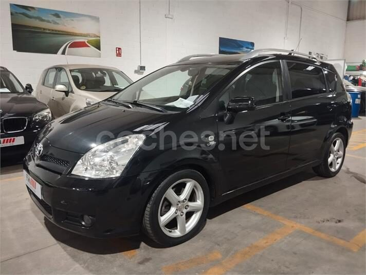 TOYOTA Corolla Verso 2.2 D4D Sport