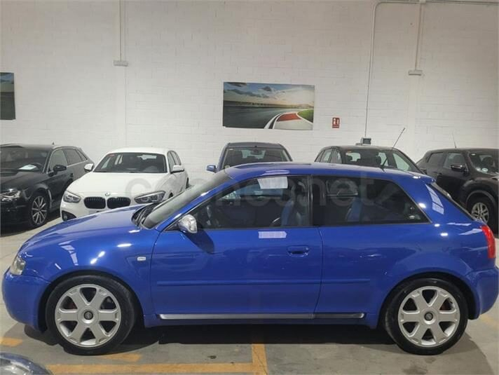AUDI S3 1.8 T quattro