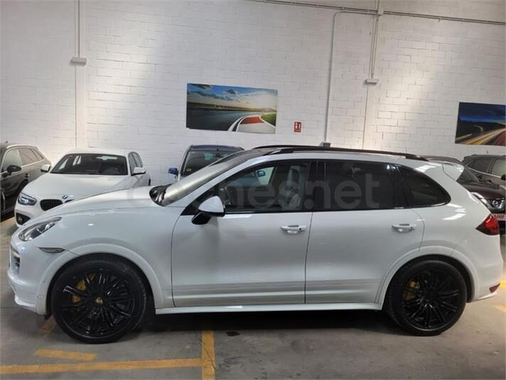 PORSCHE Cayenne 4.8 GTS Tiptronic