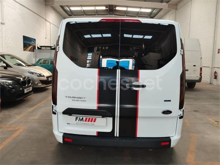 FORD Tourneo Custom 2.0 TDCI L2 Titanium Shuttle
