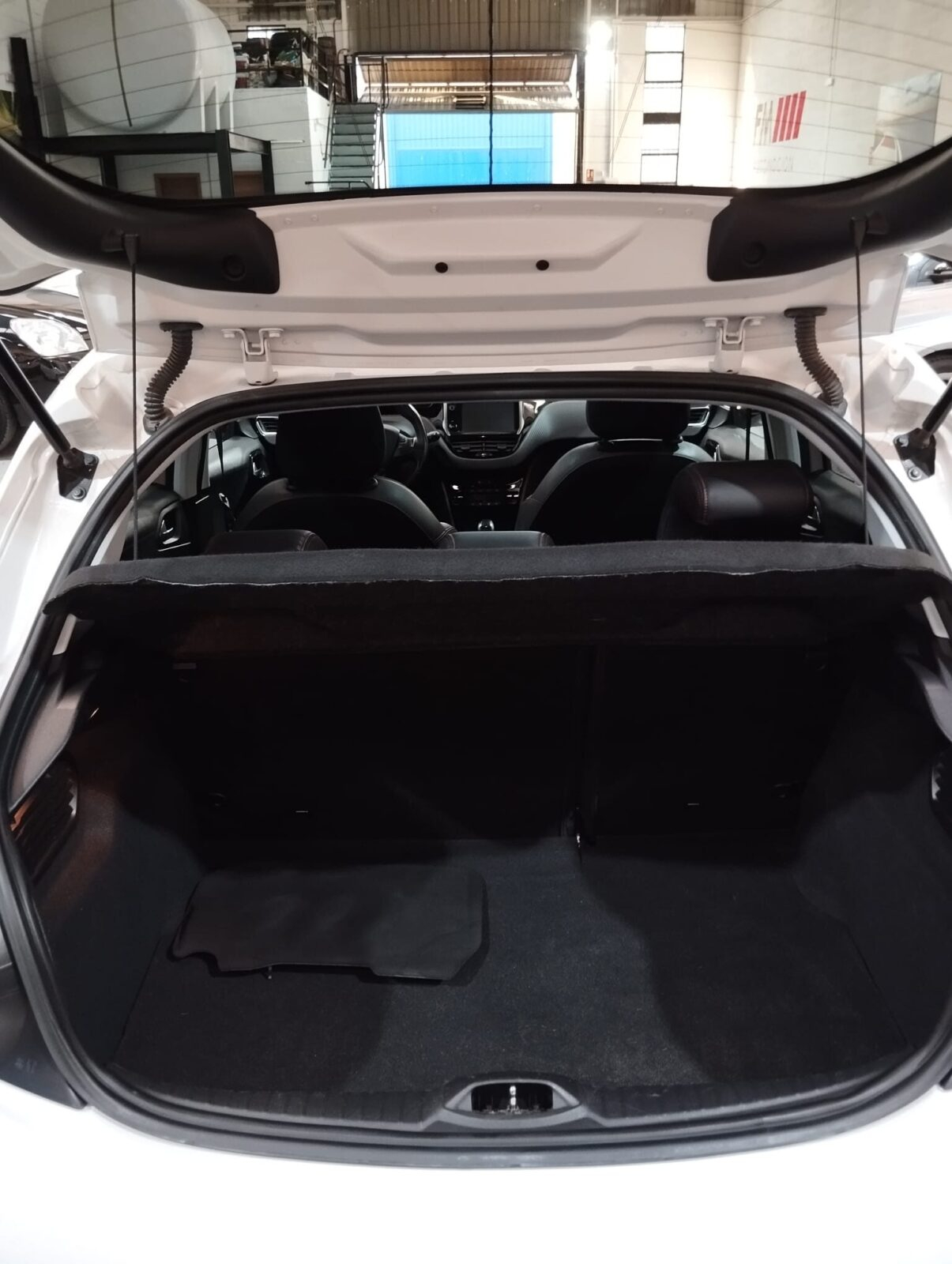 PEUGEOT 208 GTLine 1.2L PureTech 110CVSS
