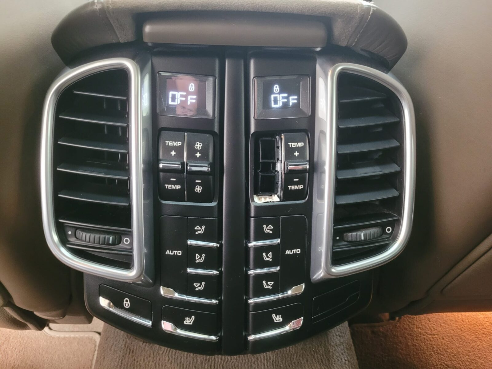 PORSCHE Cayenne 4.8 GTS Tiptronic