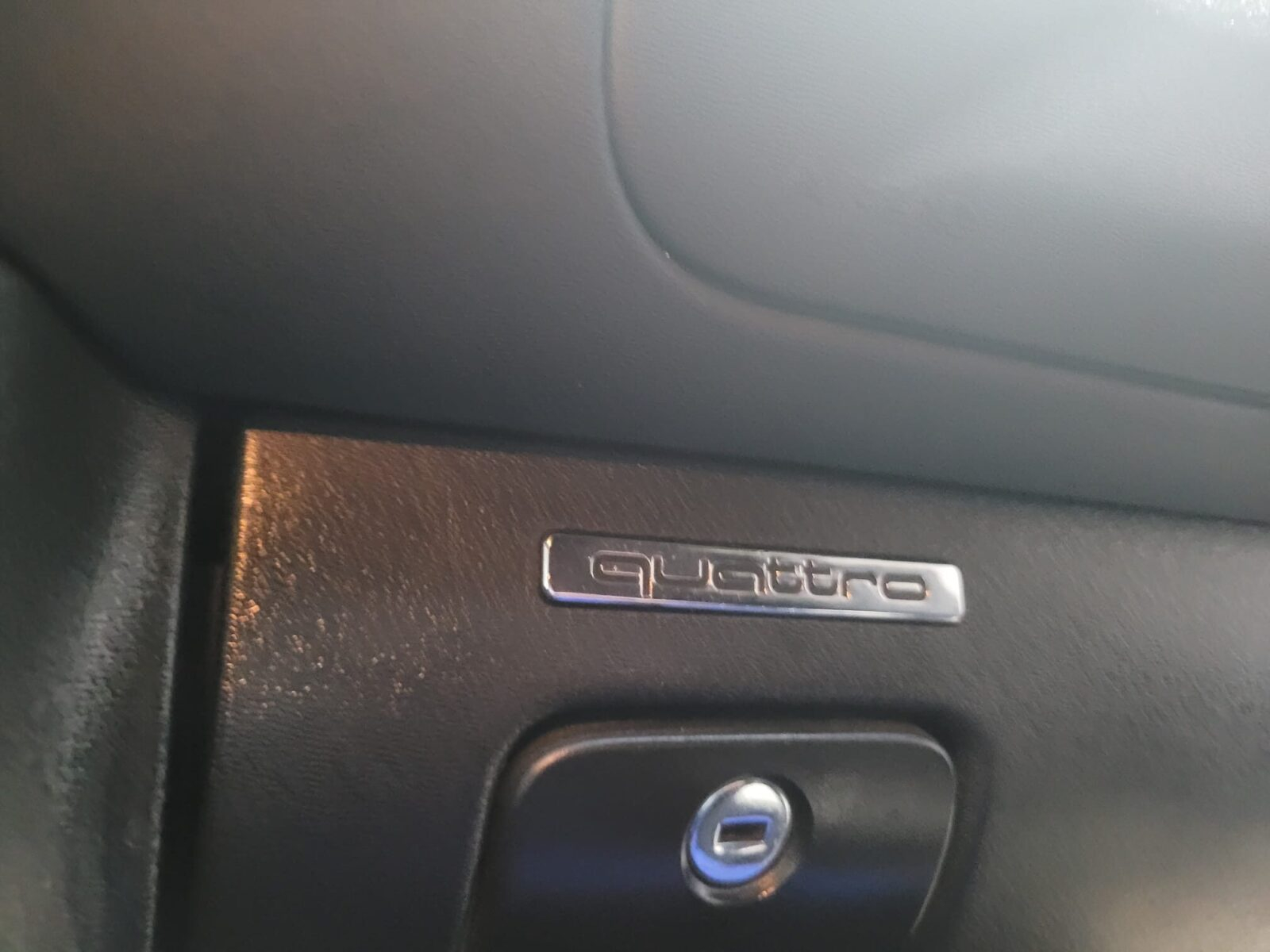 AUDI S3 1.8 T quattro