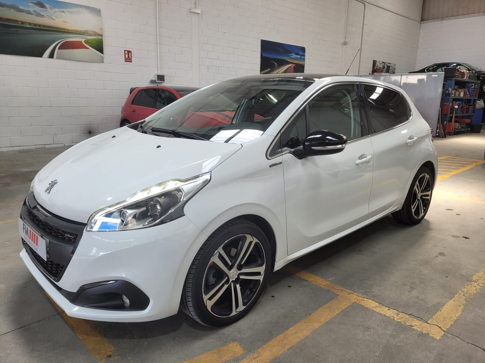 PEUGEOT 208 GTLine 1.2L PureTech 110CVSS