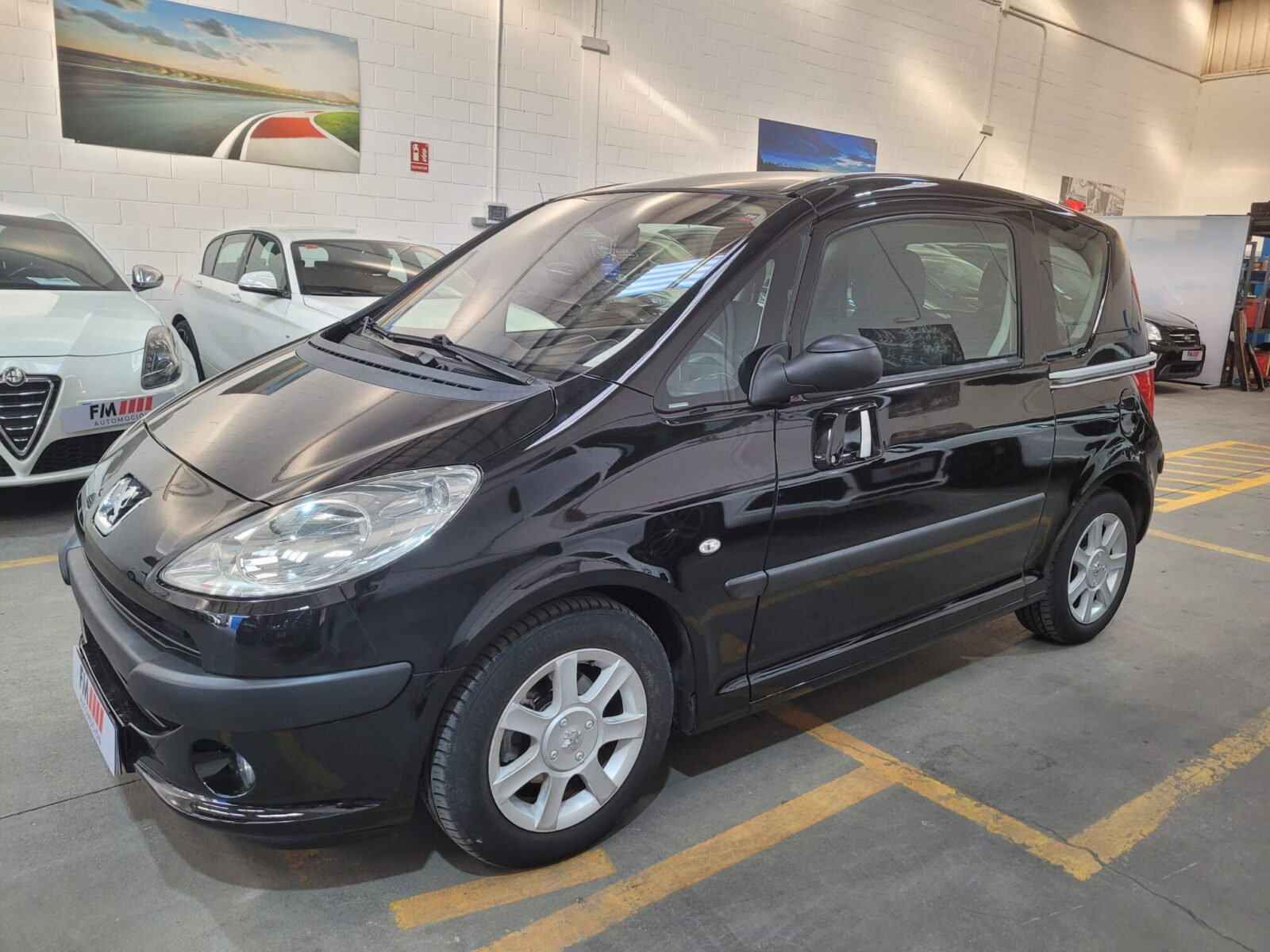 PEUGEOT 1007 1.4HDI Urban