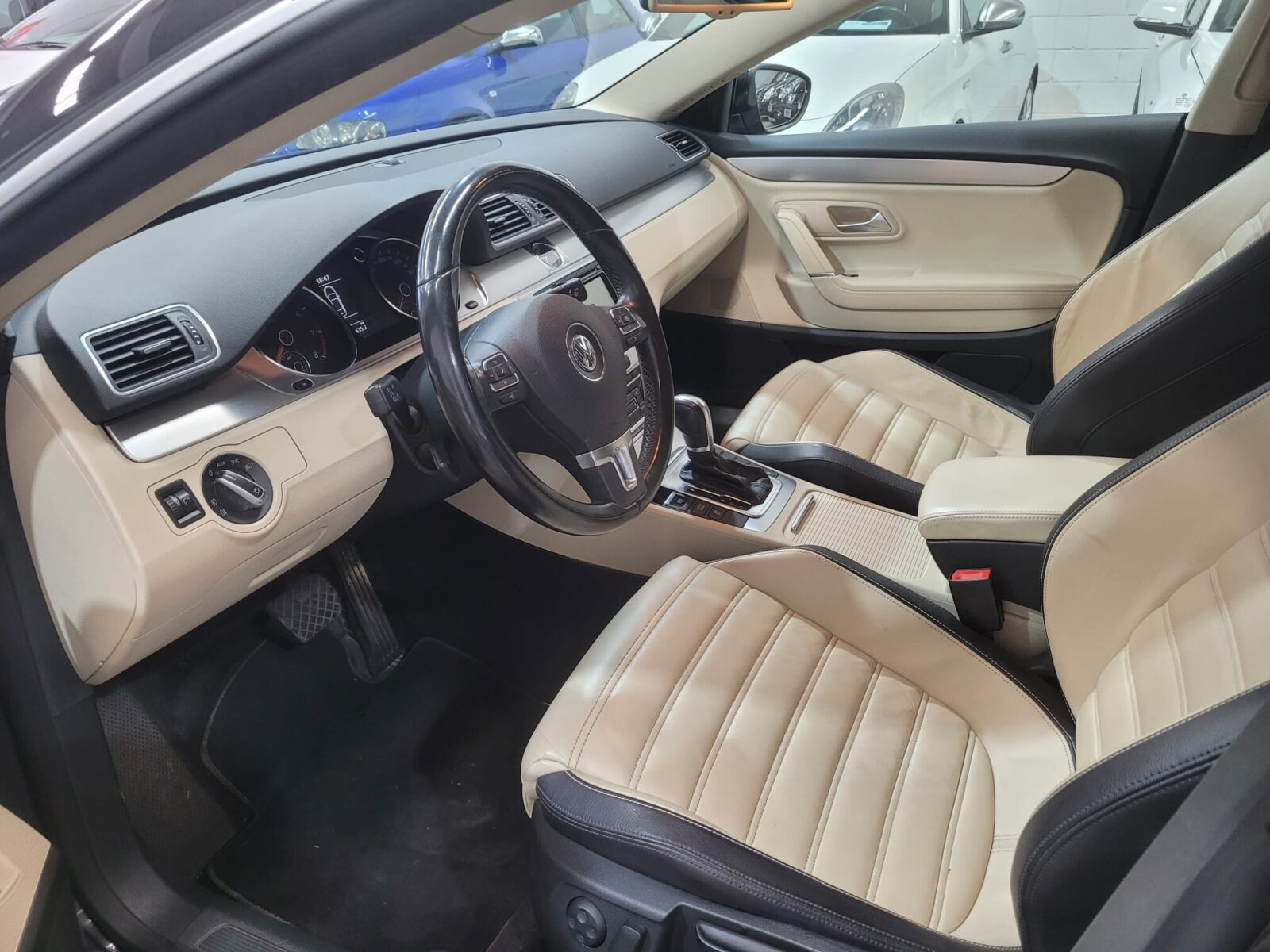 VOLKSWAGEN PASSAT CC 1.8TFSI  DSG