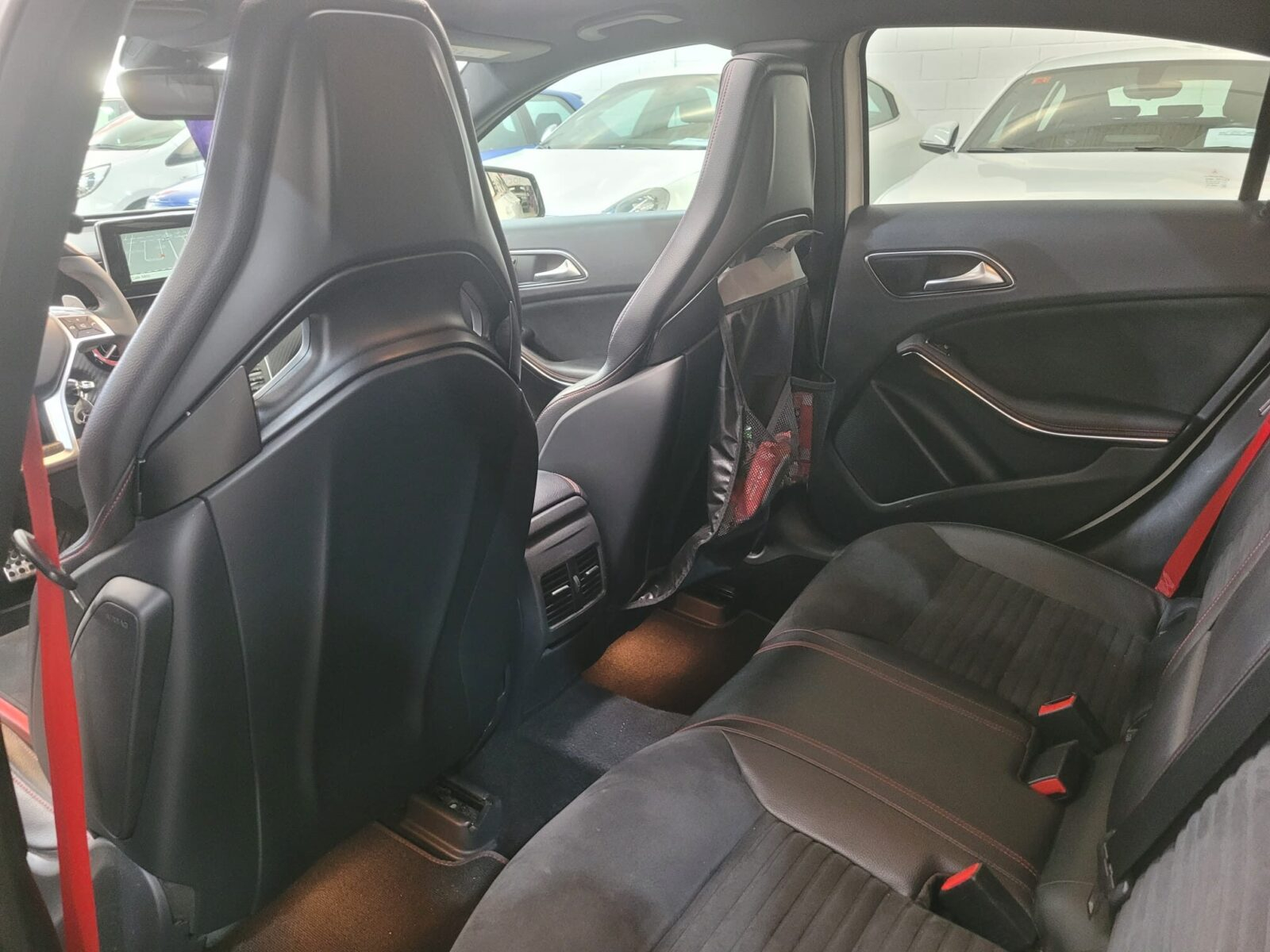 MERCEDES-BENZ A 45 AMG EDITION 1