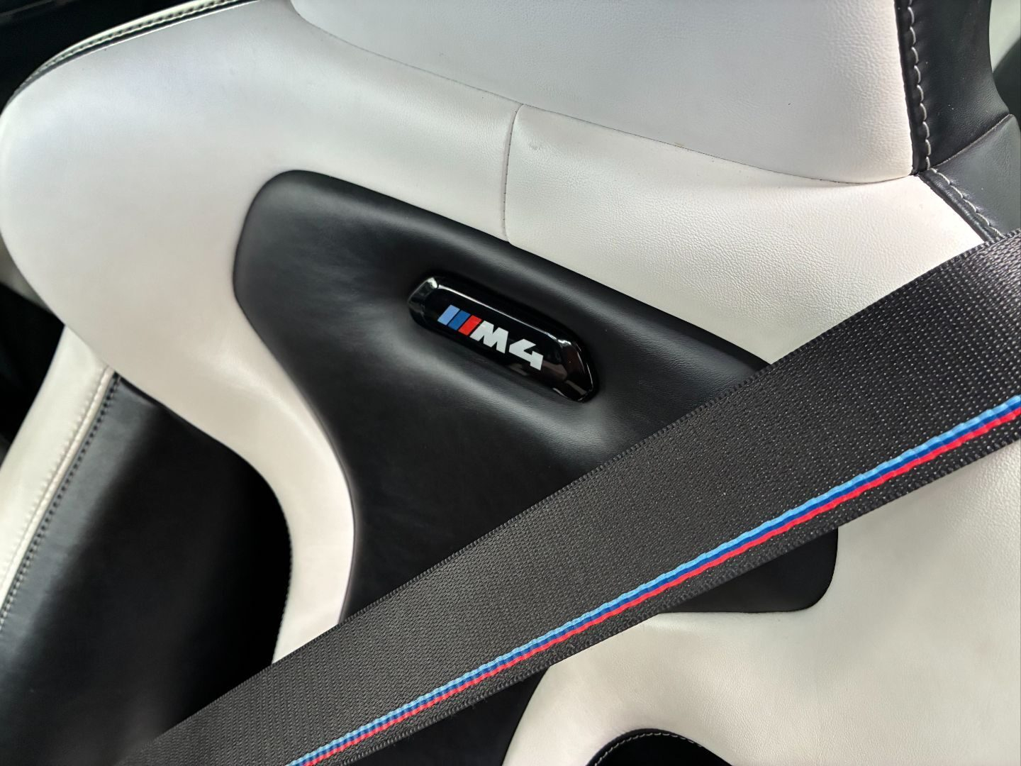 BMW Serie 4 M4 Competition
