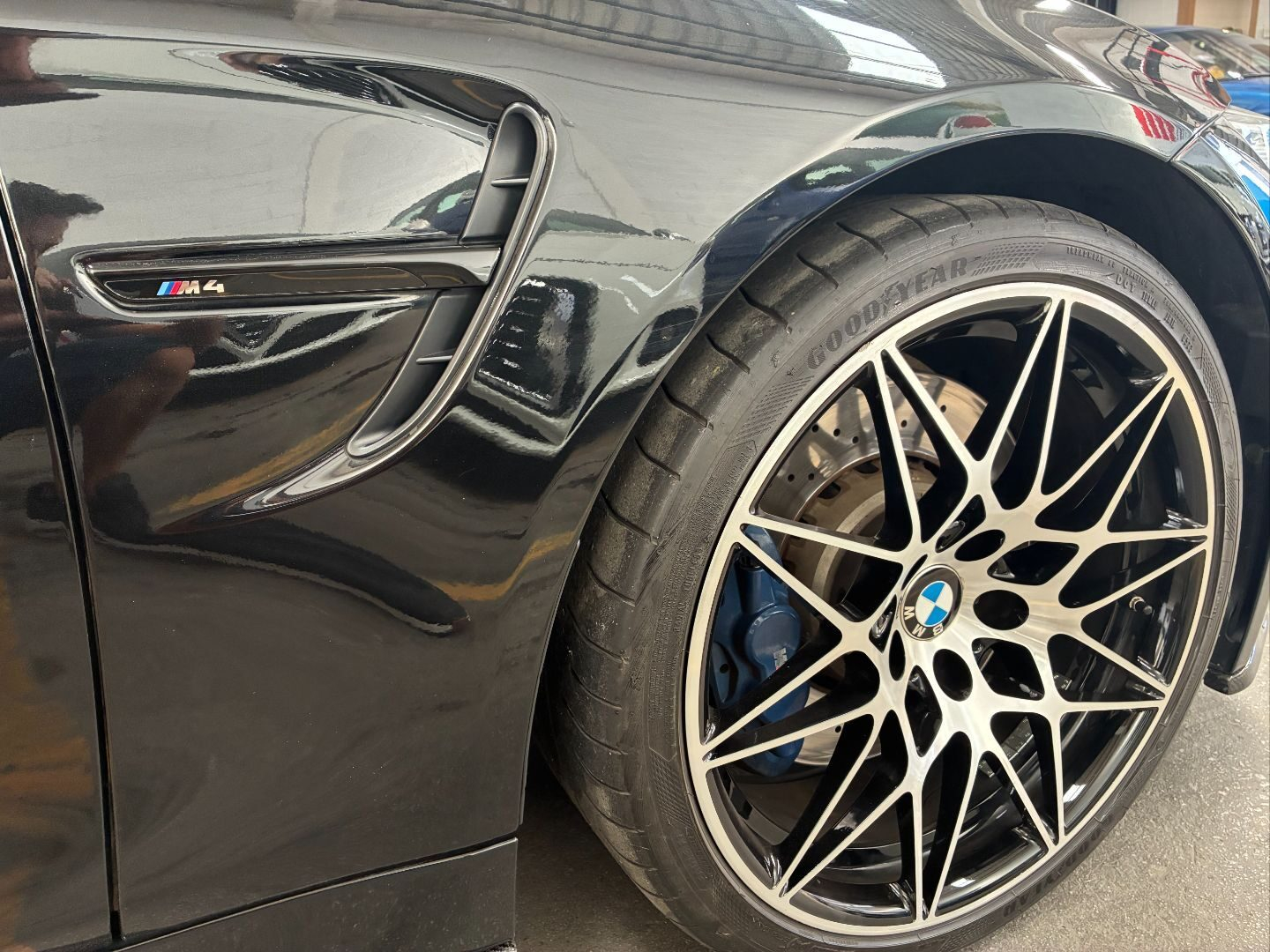 BMW Serie 4 M4 Competition