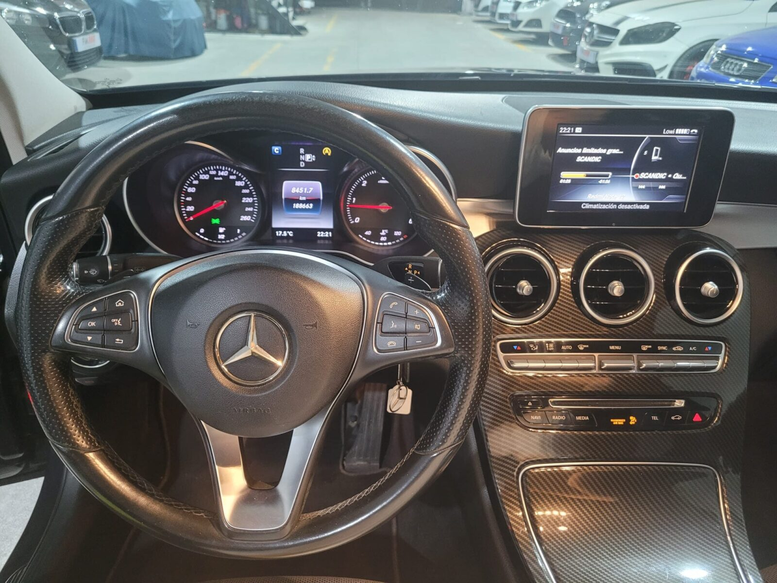 MERCEDES-BENZ Clase C 220 AMG LINE