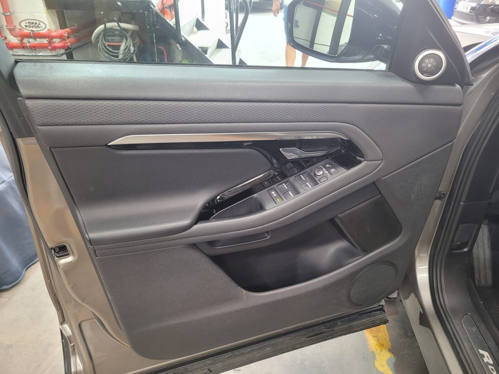 LAND-ROVER Range Rover Evoque D180 MEHV