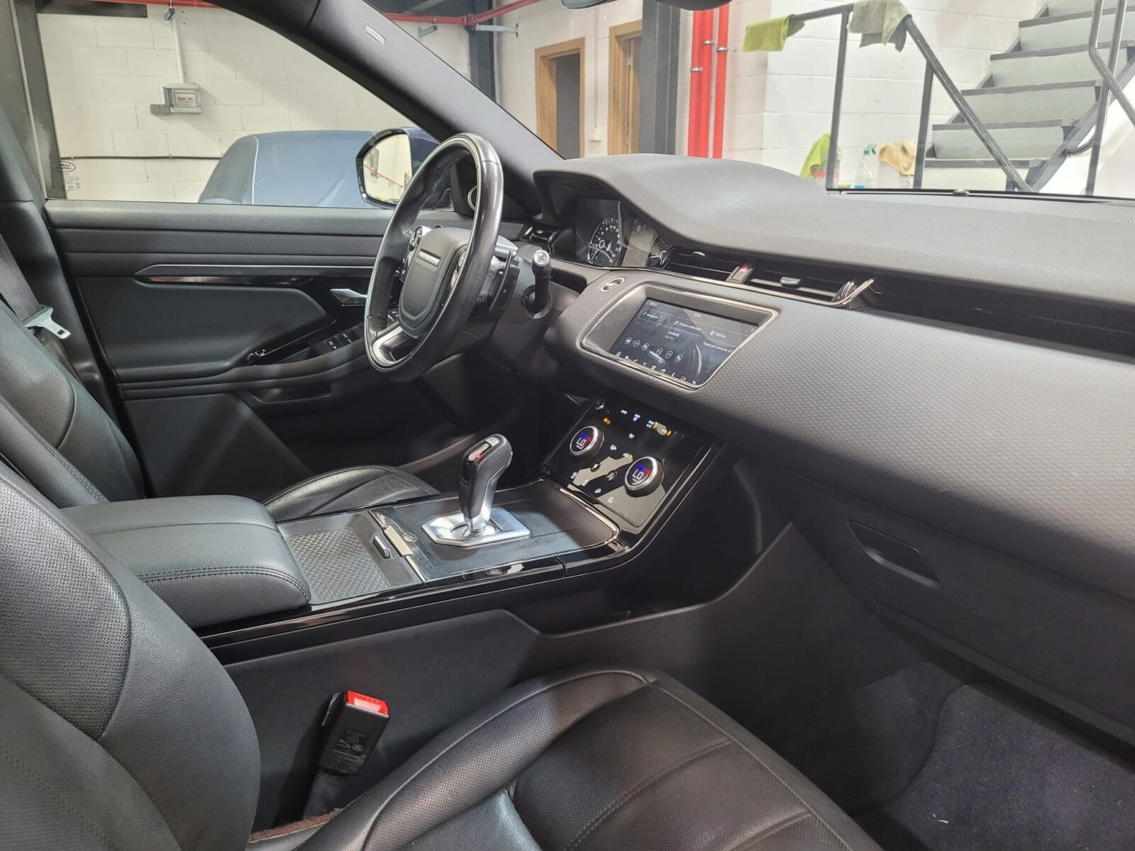 LAND-ROVER Range Rover Evoque D180 MEHV