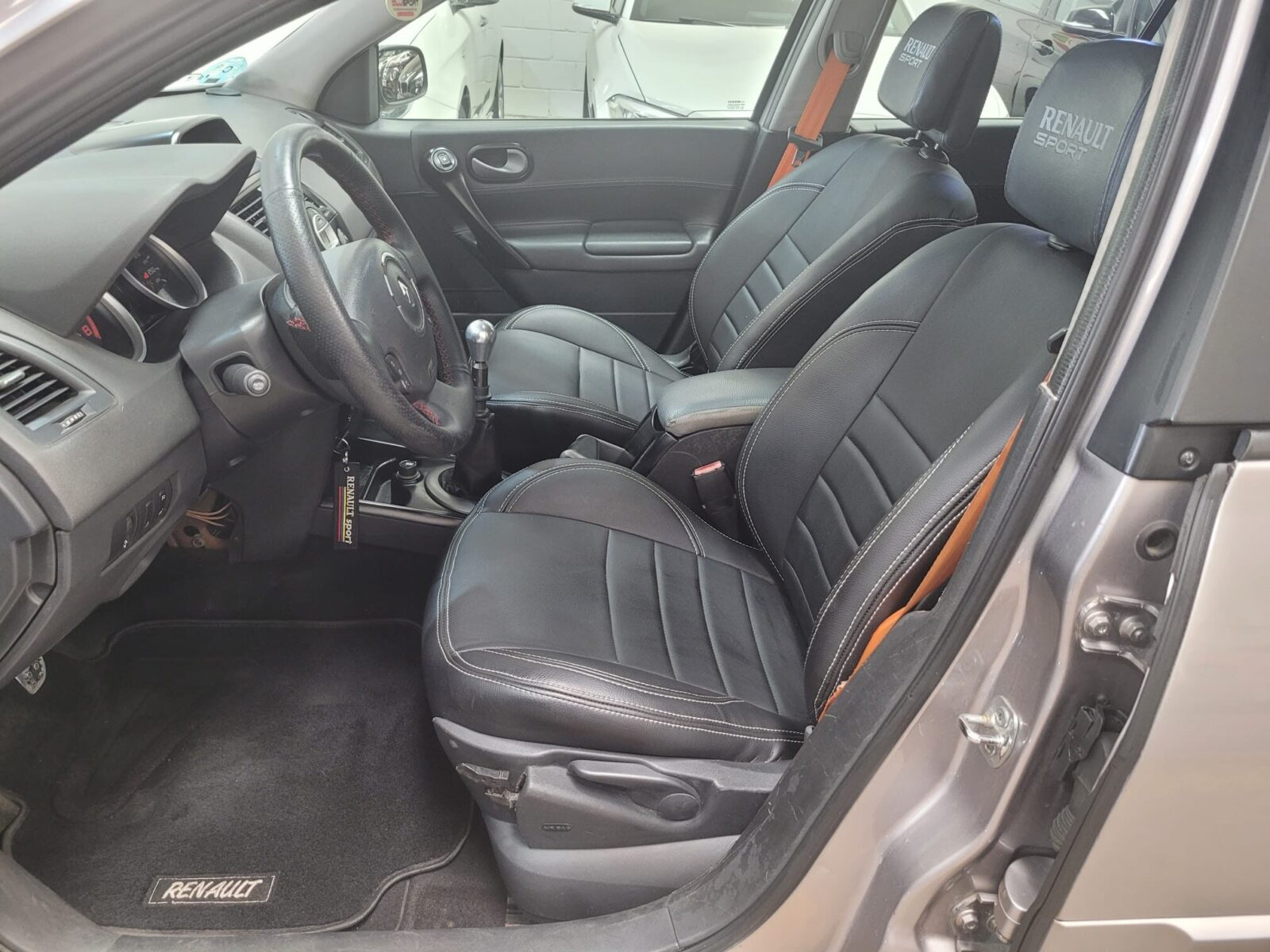 RENAULT Megane Sport 225cv