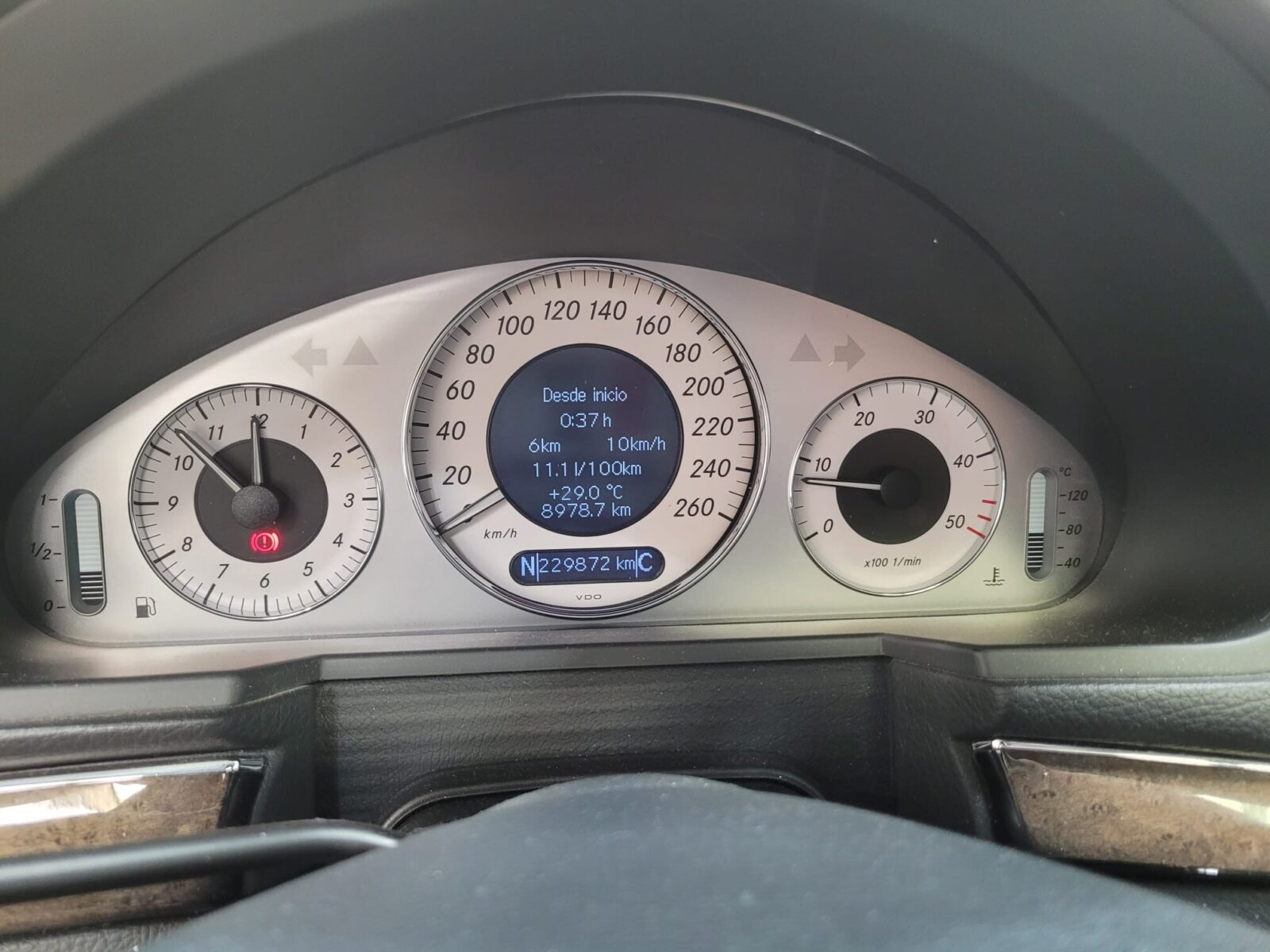 MERCEDES-BENZ E-class 220 CDI Avantgarde