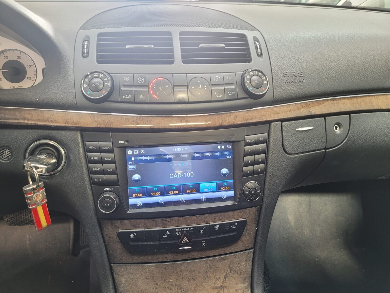 MERCEDES-BENZ E-class 220 CDI Avantgarde