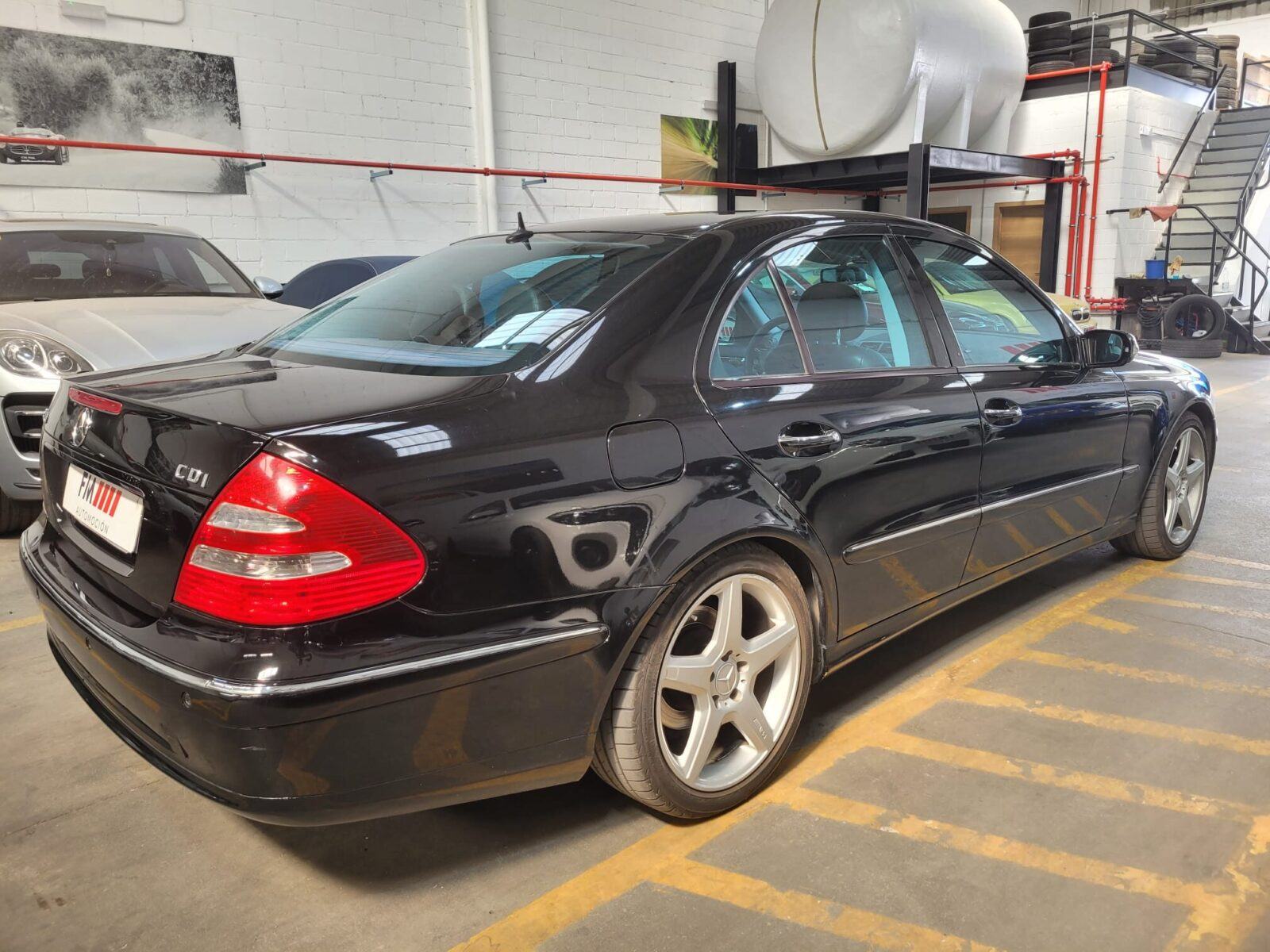 MERCEDES-BENZ E-class 220 CDI Avantgarde