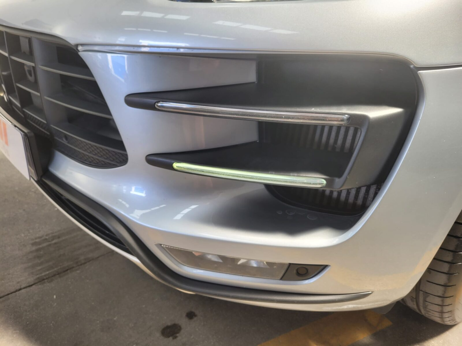 PORSCHE Macan TURBO