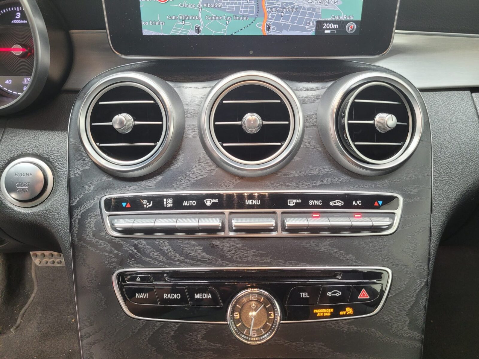 MERCEDES-BENZ Clase C 220 COUPE AMG