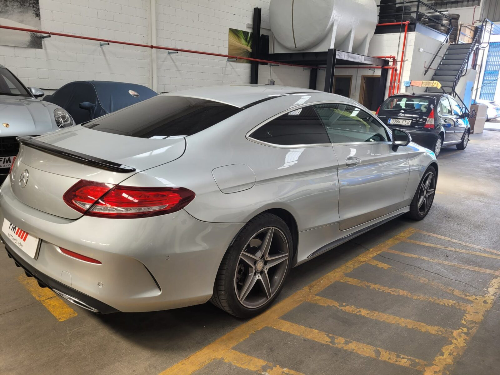 MERCEDES-BENZ Clase C 220 COUPE AMG