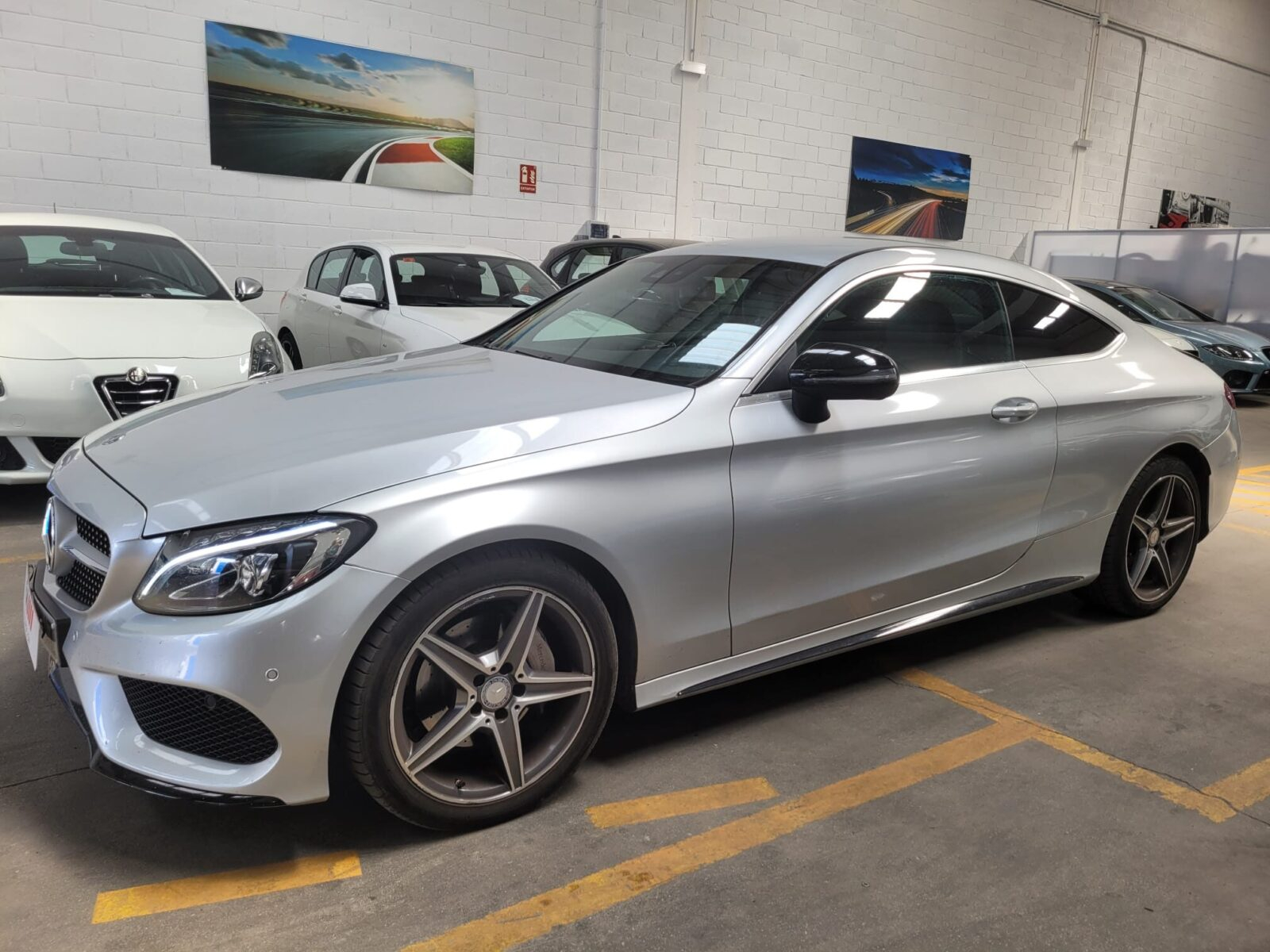MERCEDES-BENZ Clase C 220 COUPE AMG