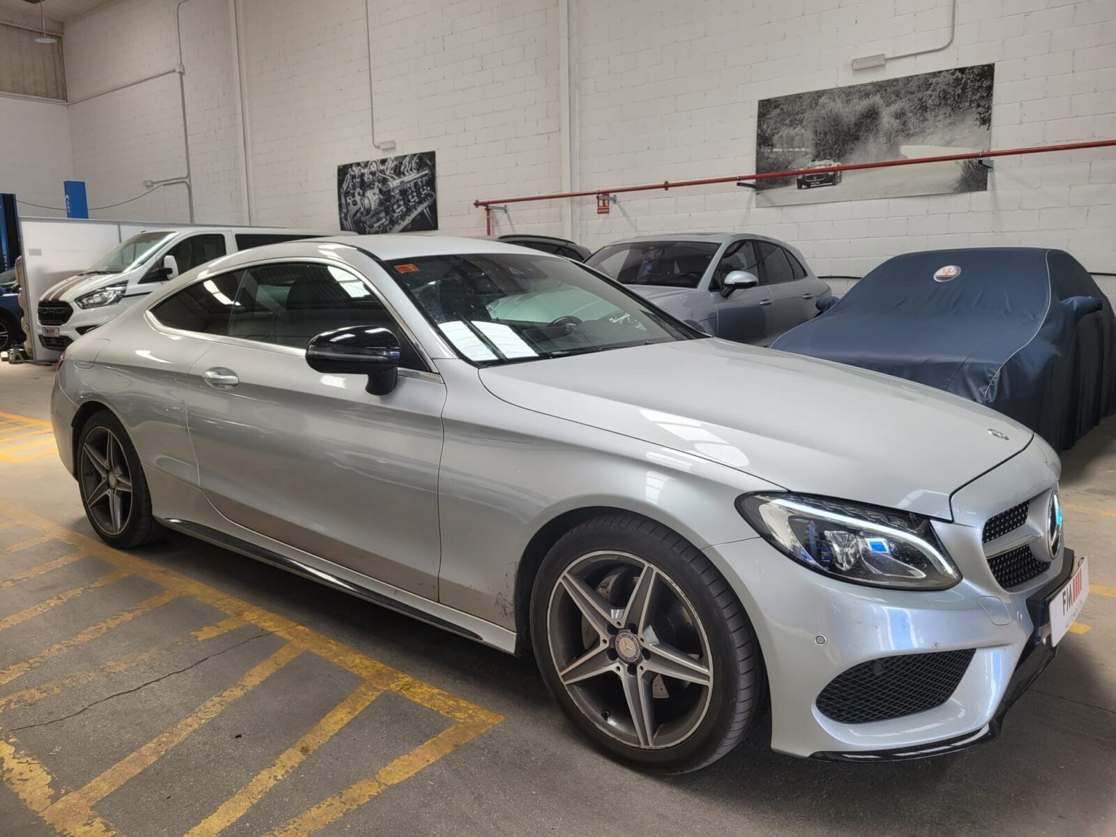 MERCEDES-BENZ Clase C 220 COUPE AMG
