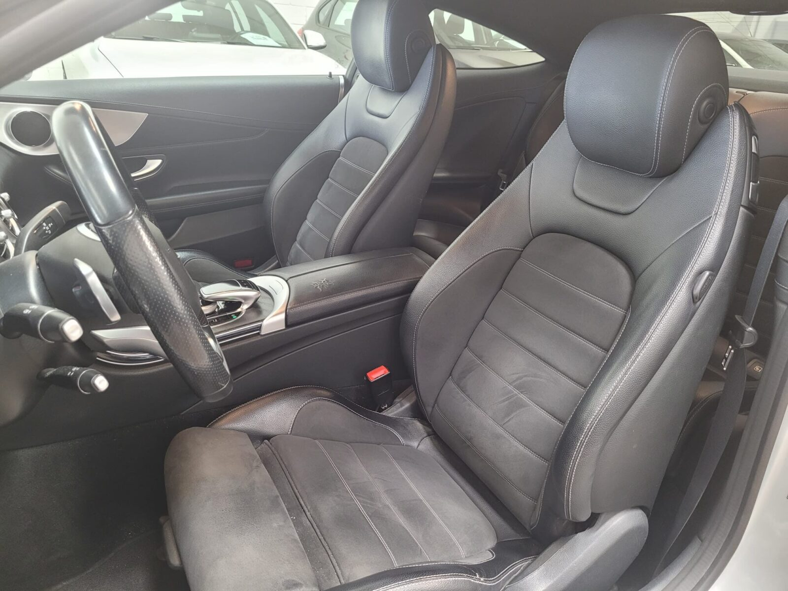 MERCEDES-BENZ Clase C 220 COUPE AMG