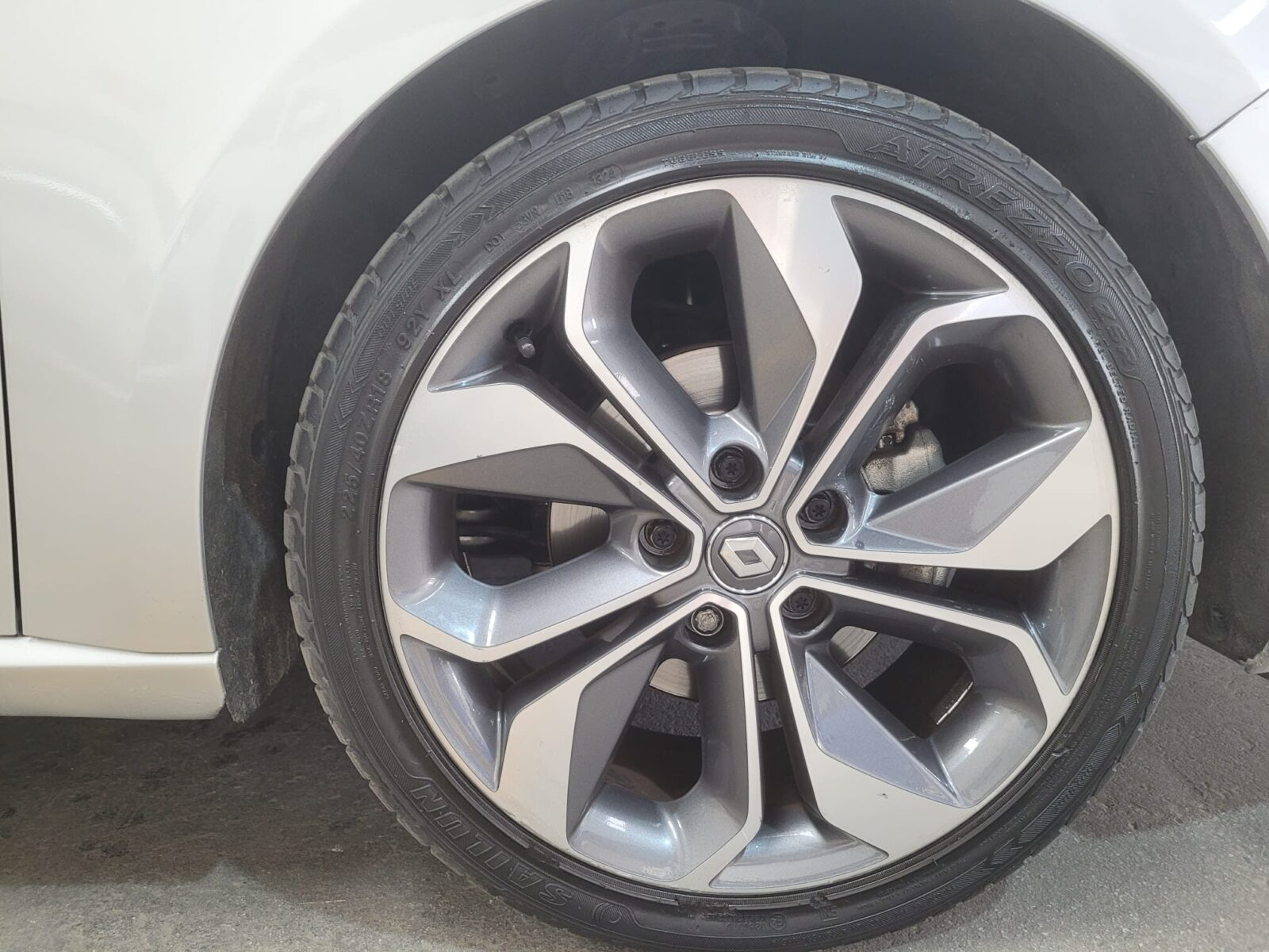 RENAULT Megane BOSE 