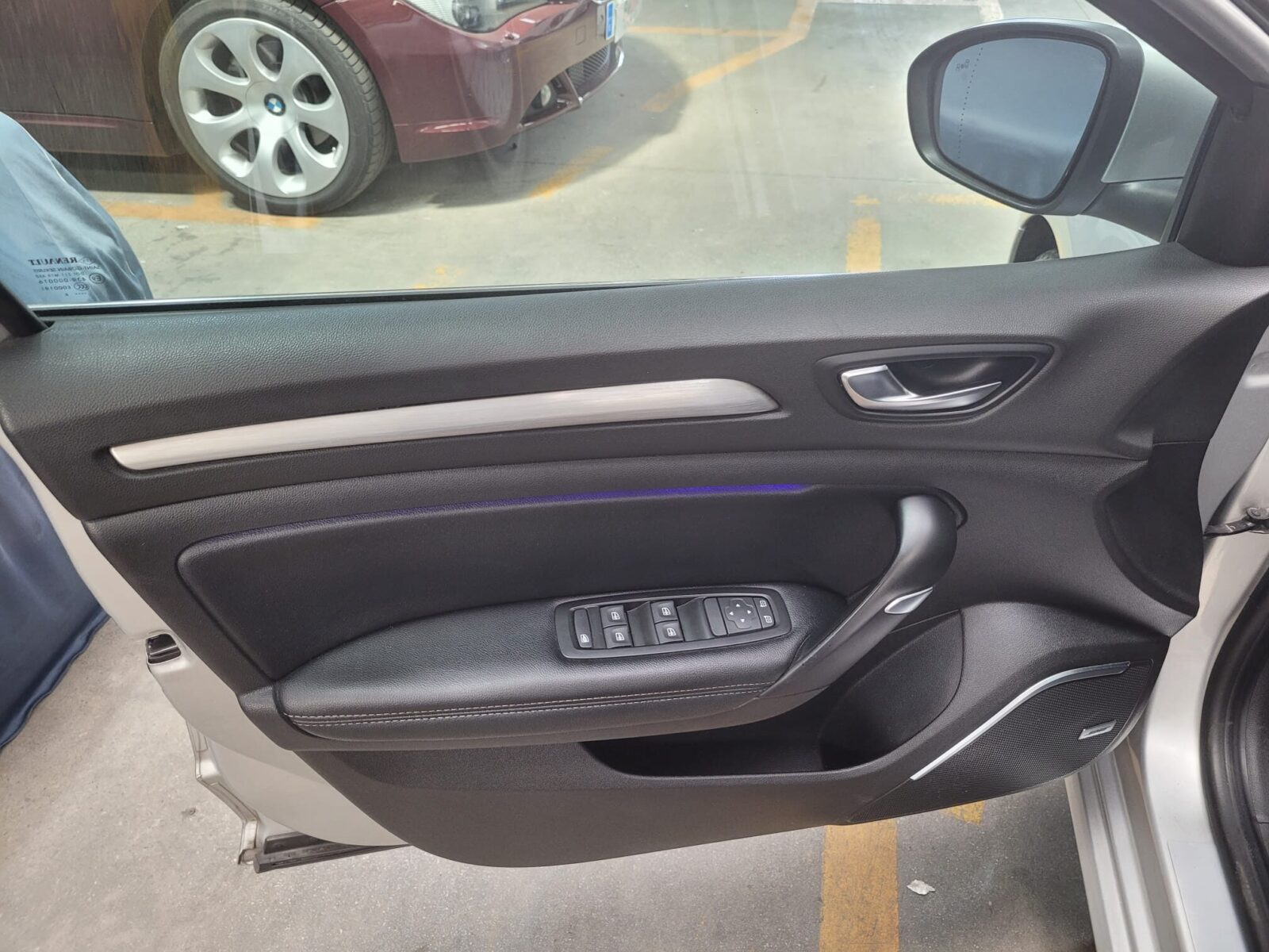 RENAULT Megane BOSE 