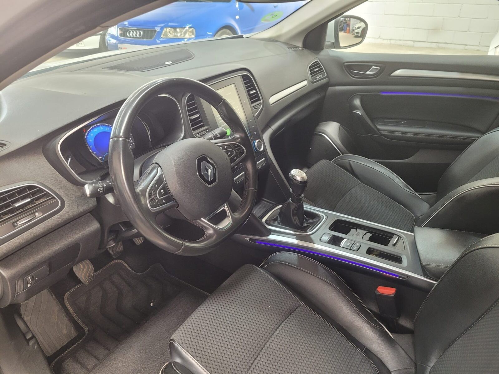 RENAULT Megane BOSE 