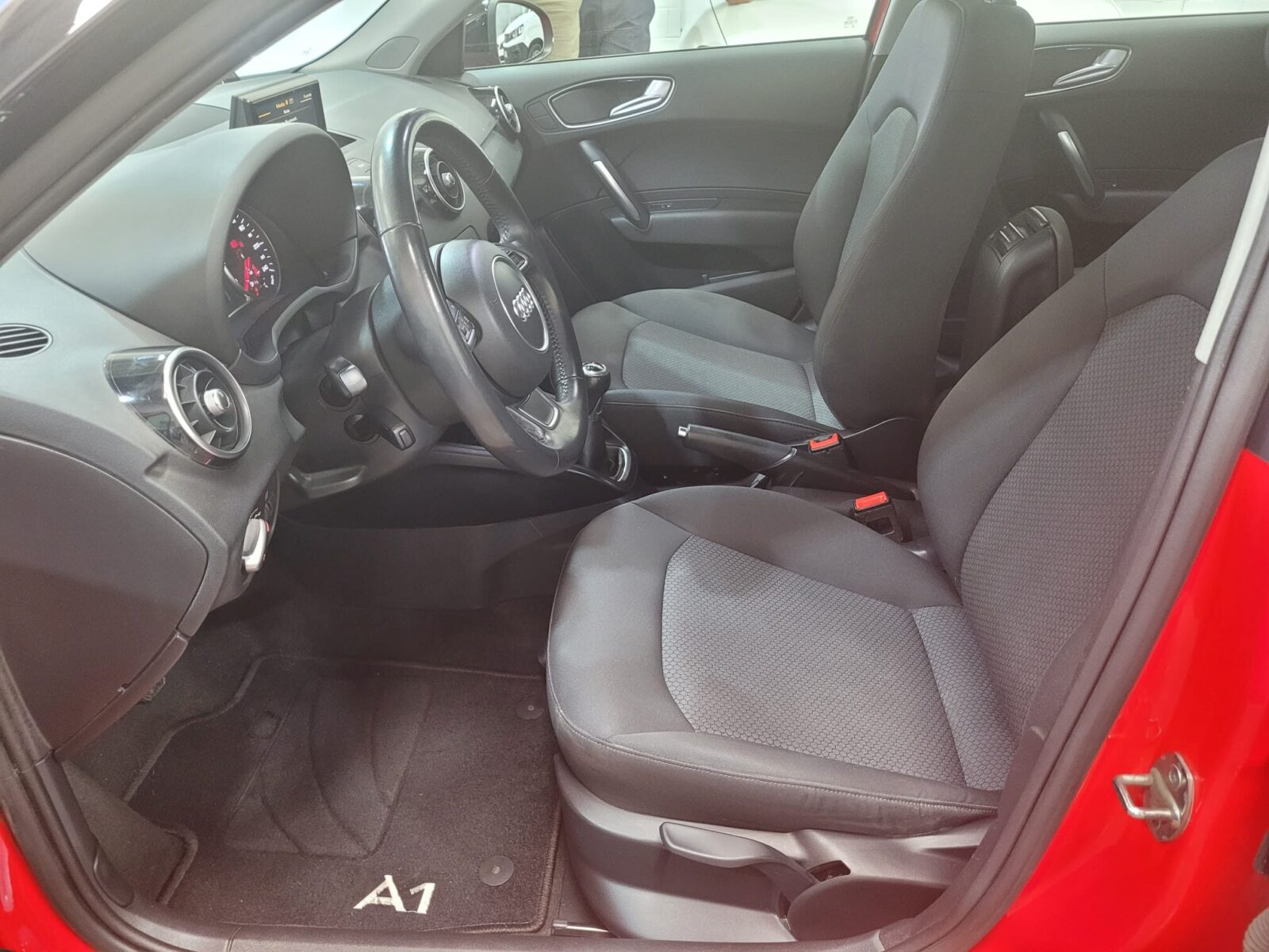 AUDI A1 30tfsi