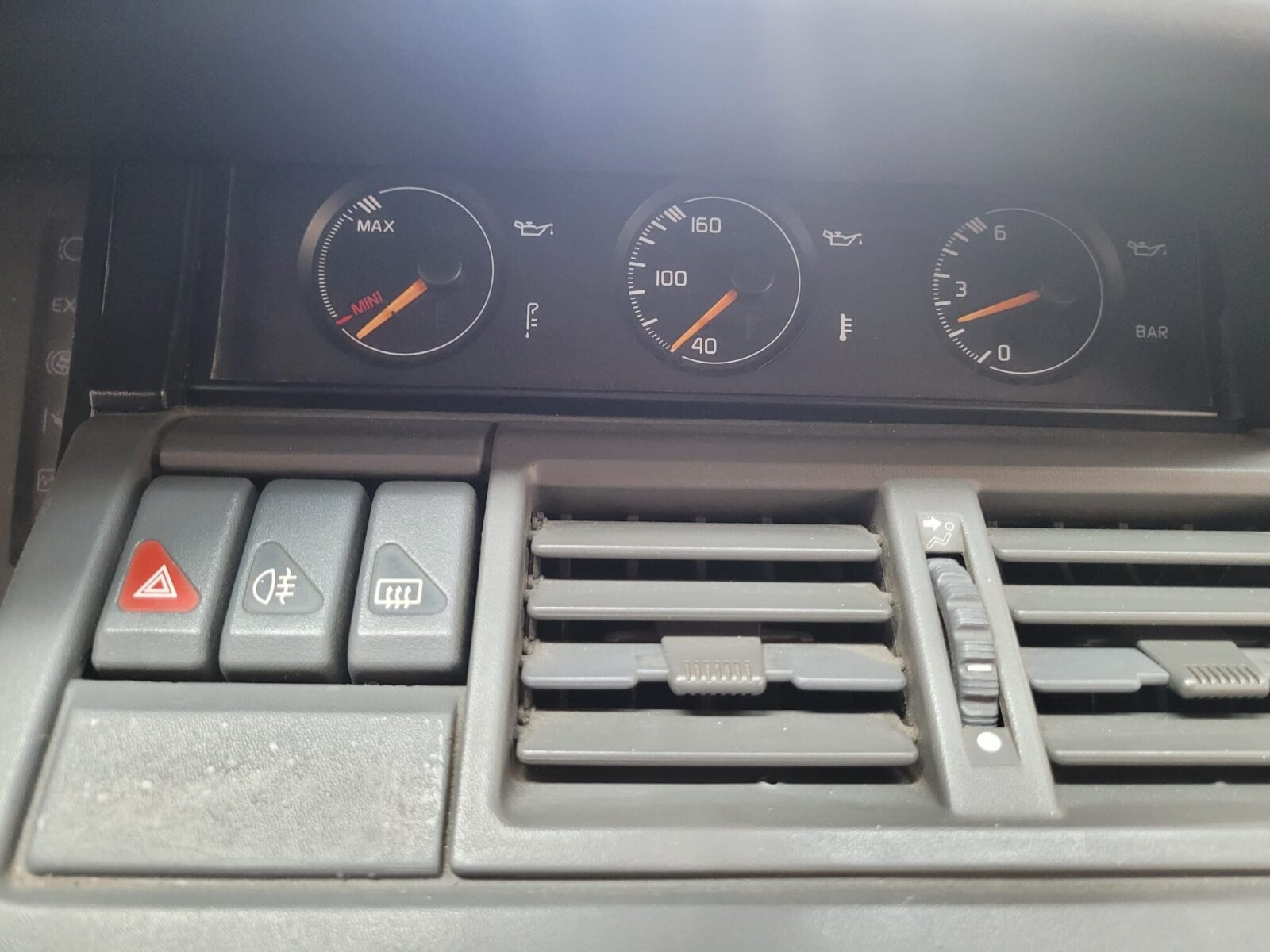 RENAULT Clio 16V