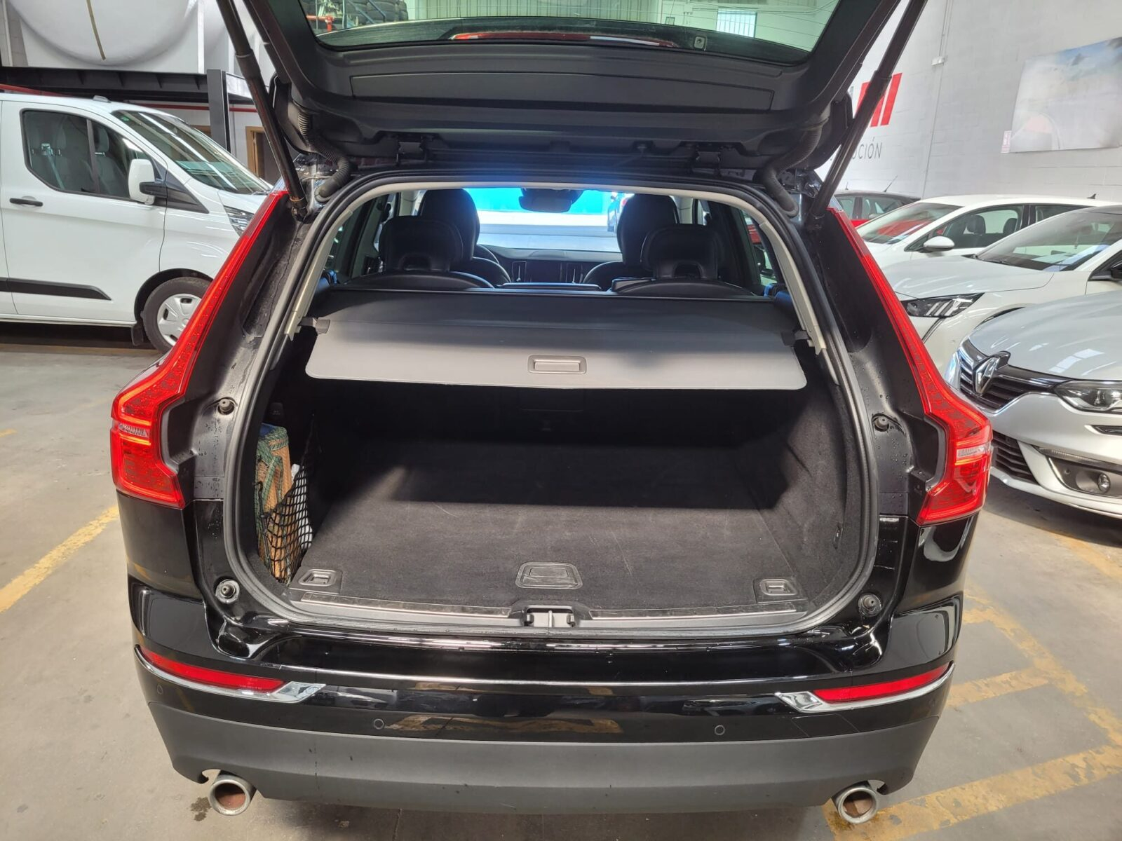 VOLVO XC60 B5 G AWD