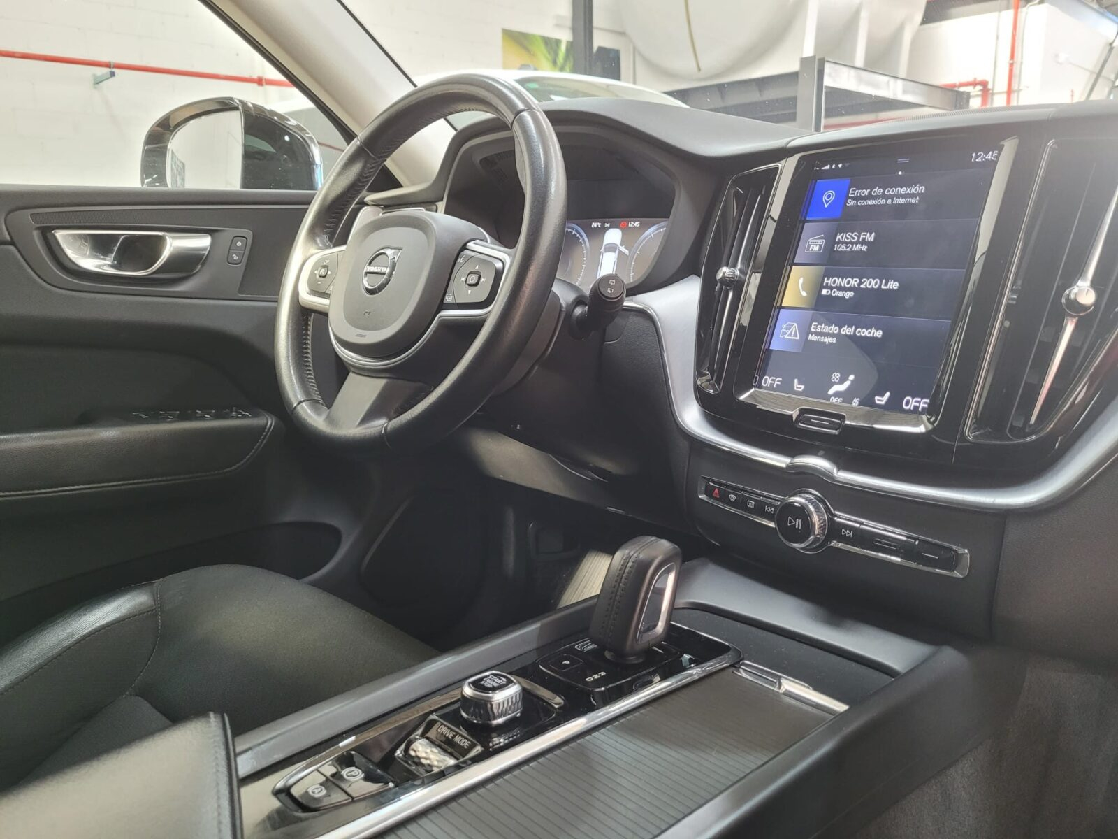 VOLVO XC60 B5 G AWD