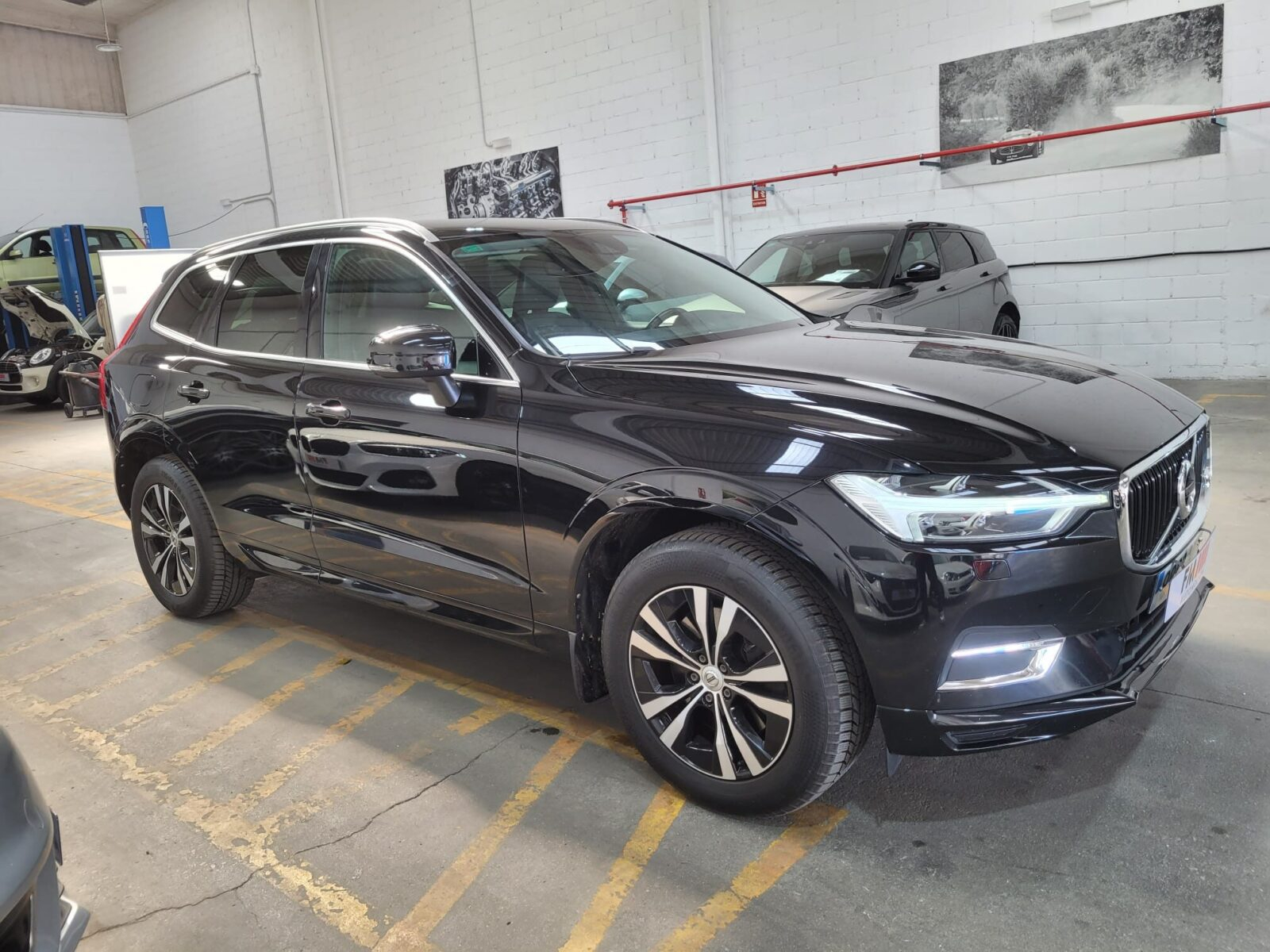 VOLVO XC60 B5 G AWD