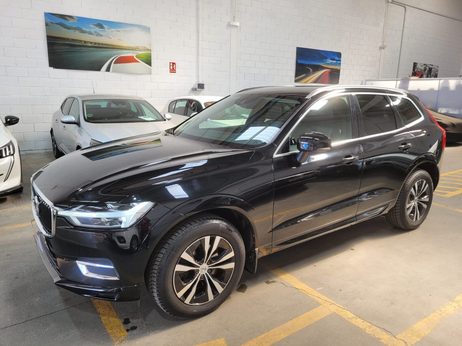 VOLVO XC60 B5 G AWD