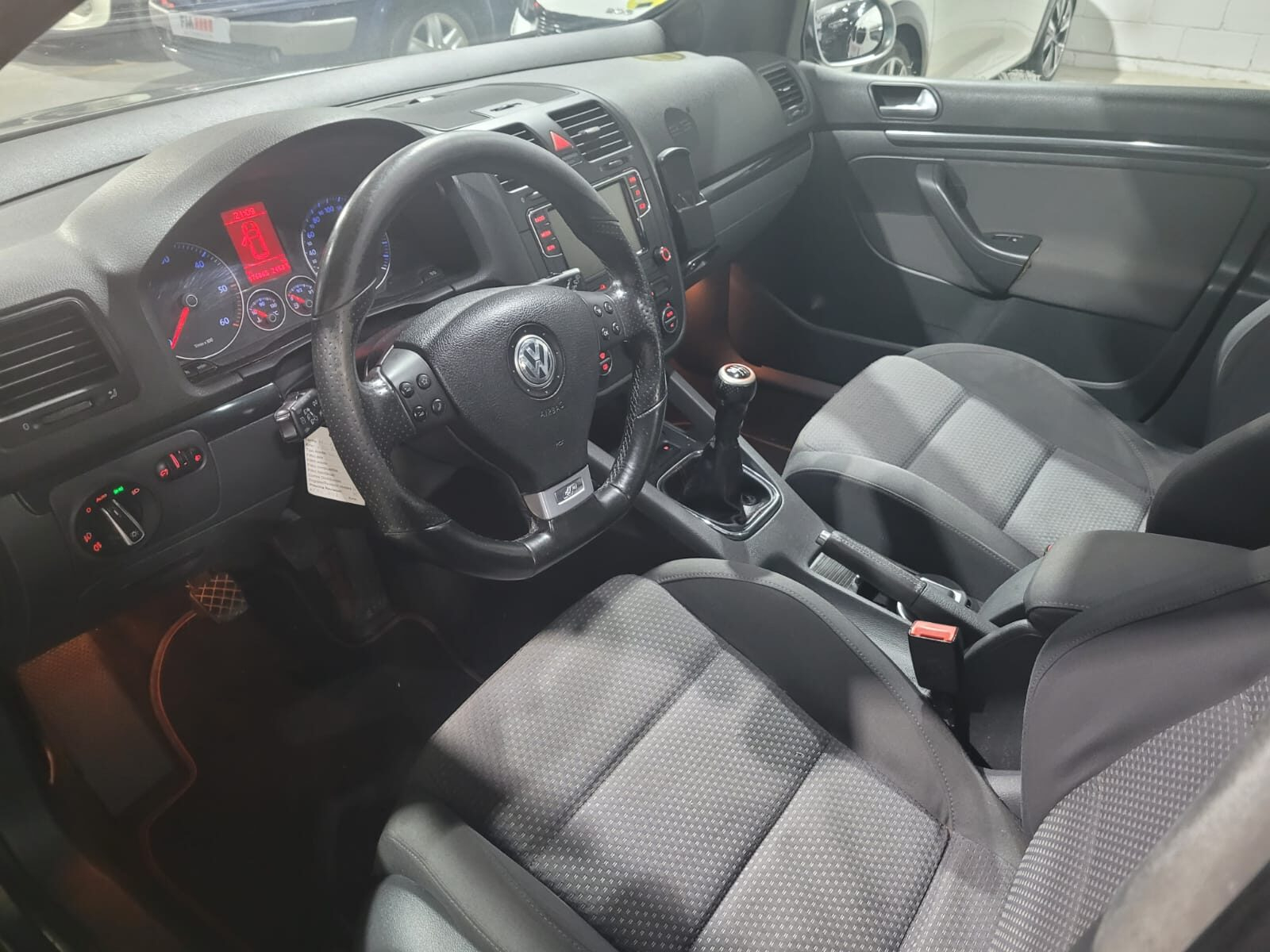 VOLKSWAGEN 2.0TDI 125KW