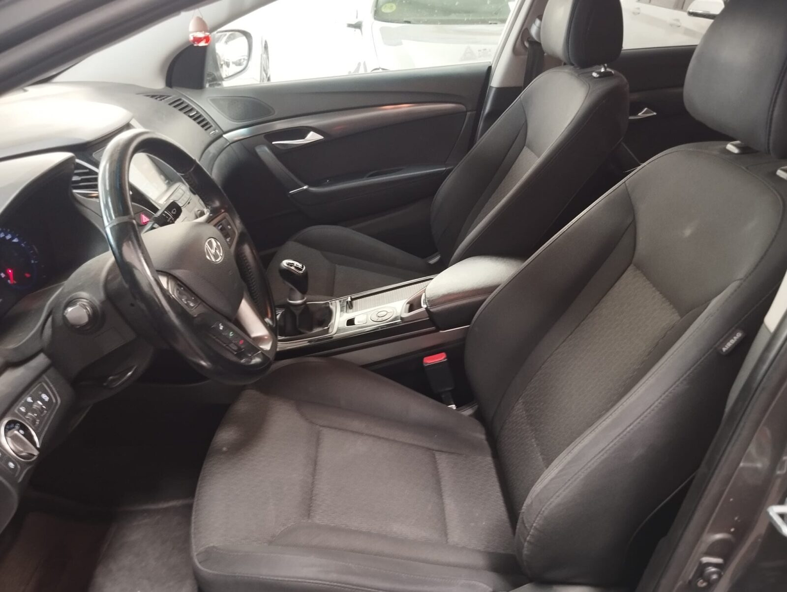 HYUNDAI 1.7CRDI STYLE