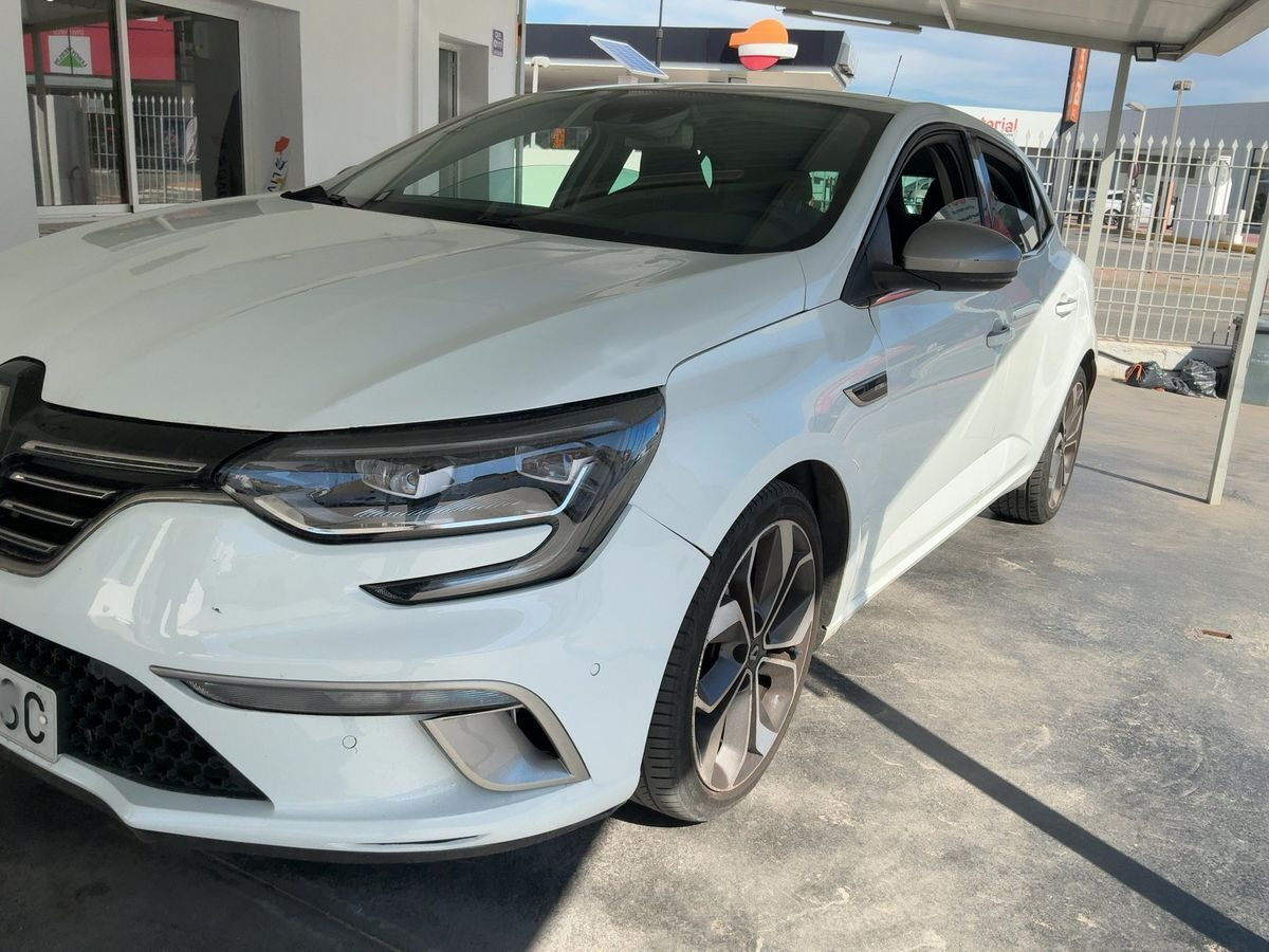 RENAULT Megane GT LINE